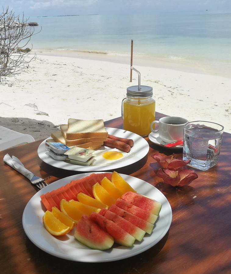 Crown Beach Hotel-Private Bikini Beach Dhiffushi Exterior foto